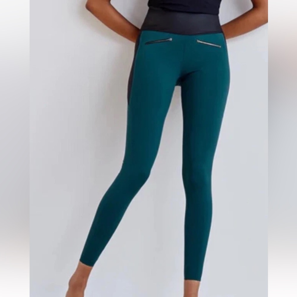 ADAY Throw it Higher Teal Green Black High Rise Yoga Leggings